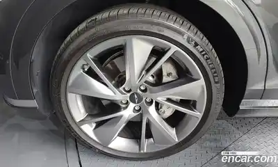 Genesis GV70 2024 2.5 Автомат в Москве № 1289110, миниатюра 5