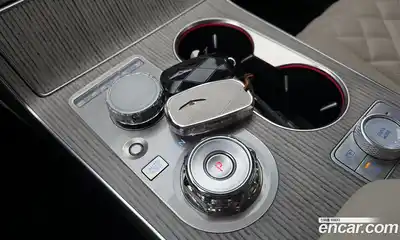 Genesis GV80 2024 2.5 Автомат в Москве № 1289112, миниатюра 9