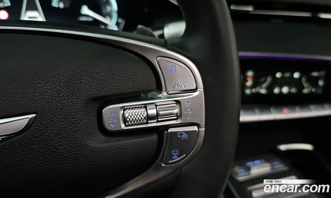 Genesis GV70 2023 2.5 Автомат в Москве № 1289122, фото 14