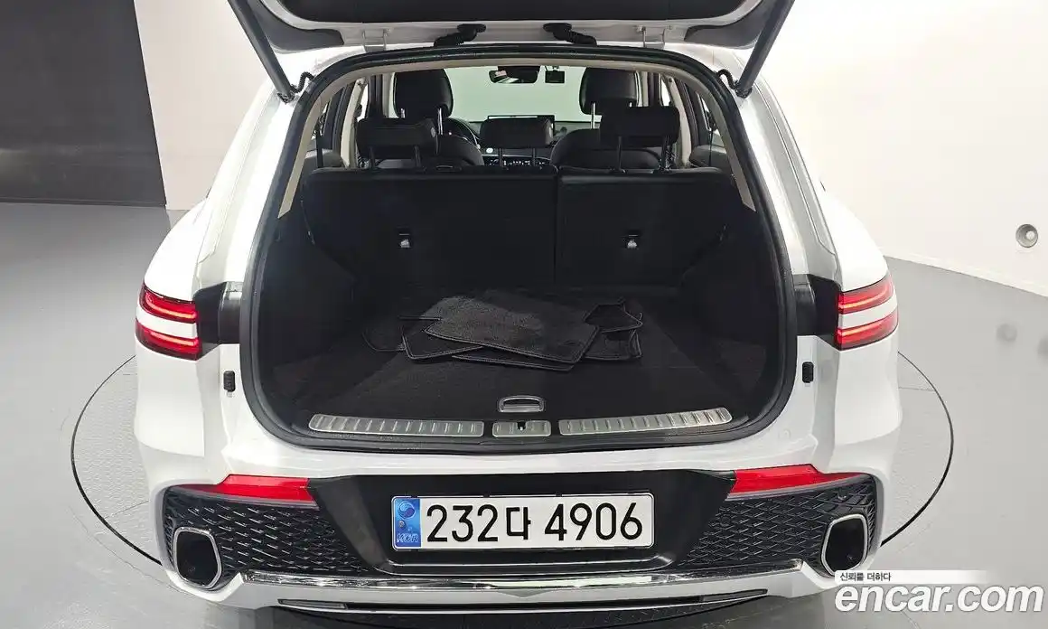 Genesis GV70 2023 2.5 Автомат в Москве № 1289122, фото 17