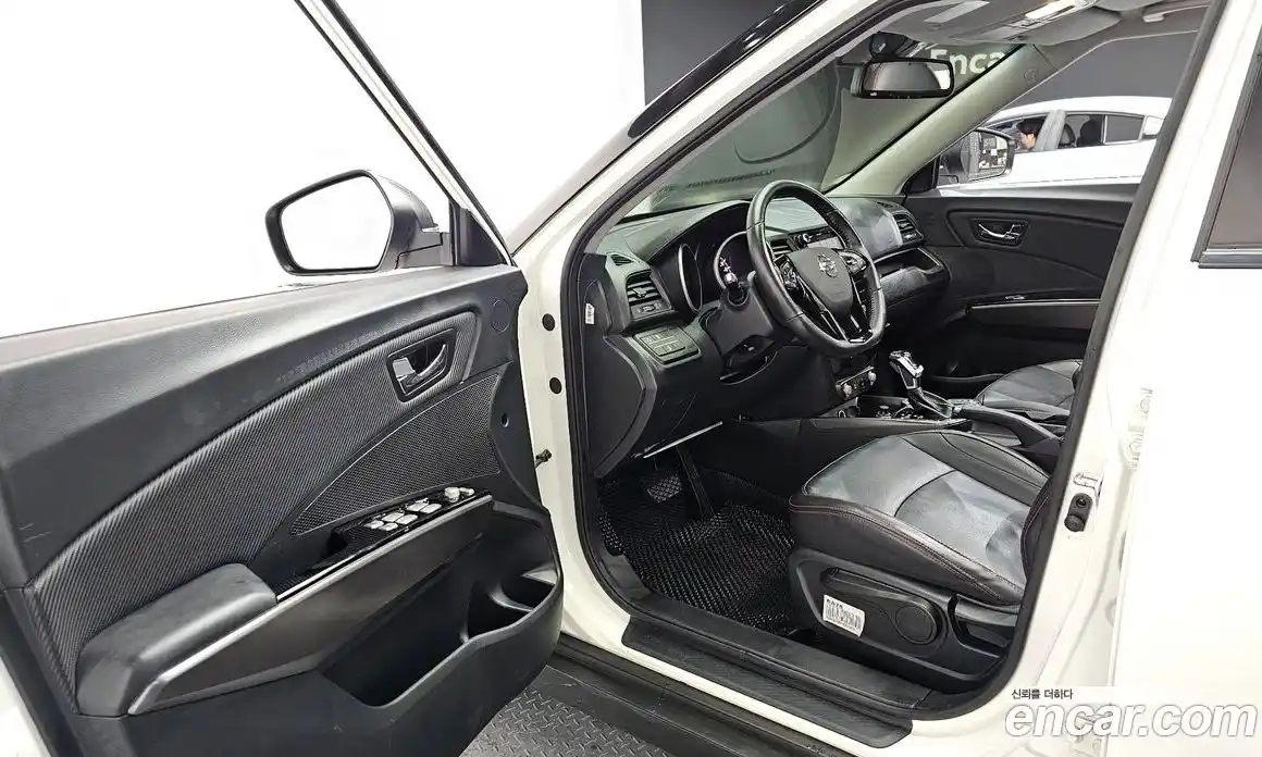SsangYong TIBOLI 2019 1.6 Автомат в Москве № 1289289, фото 12