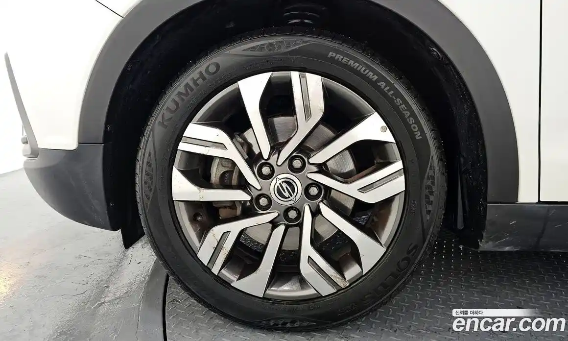 SsangYong TIBOLI 2019 1.6 Автомат в Москве № 1289289, фото 19