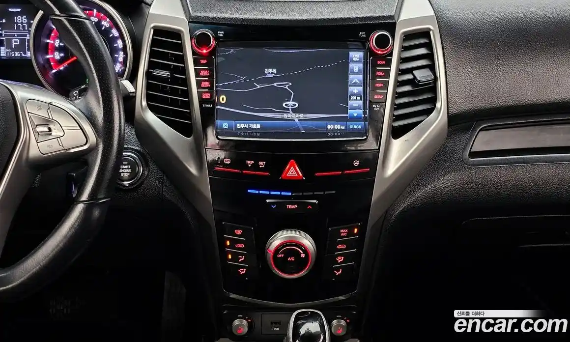 SsangYong TIBOLI 2016 1.6 Автомат в Москве № 1289392, фото 14