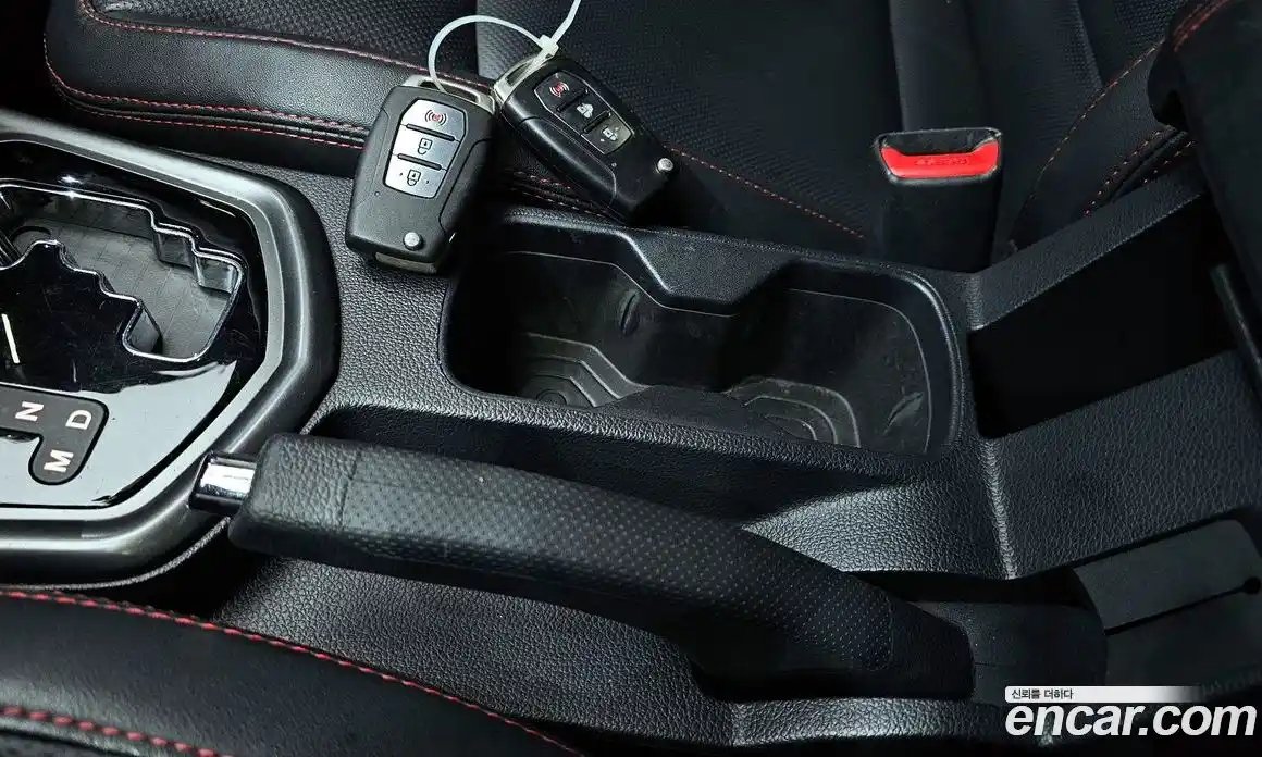 SsangYong TIBOLI 2016 1.6 Автомат в Москве № 1289413, фото 17