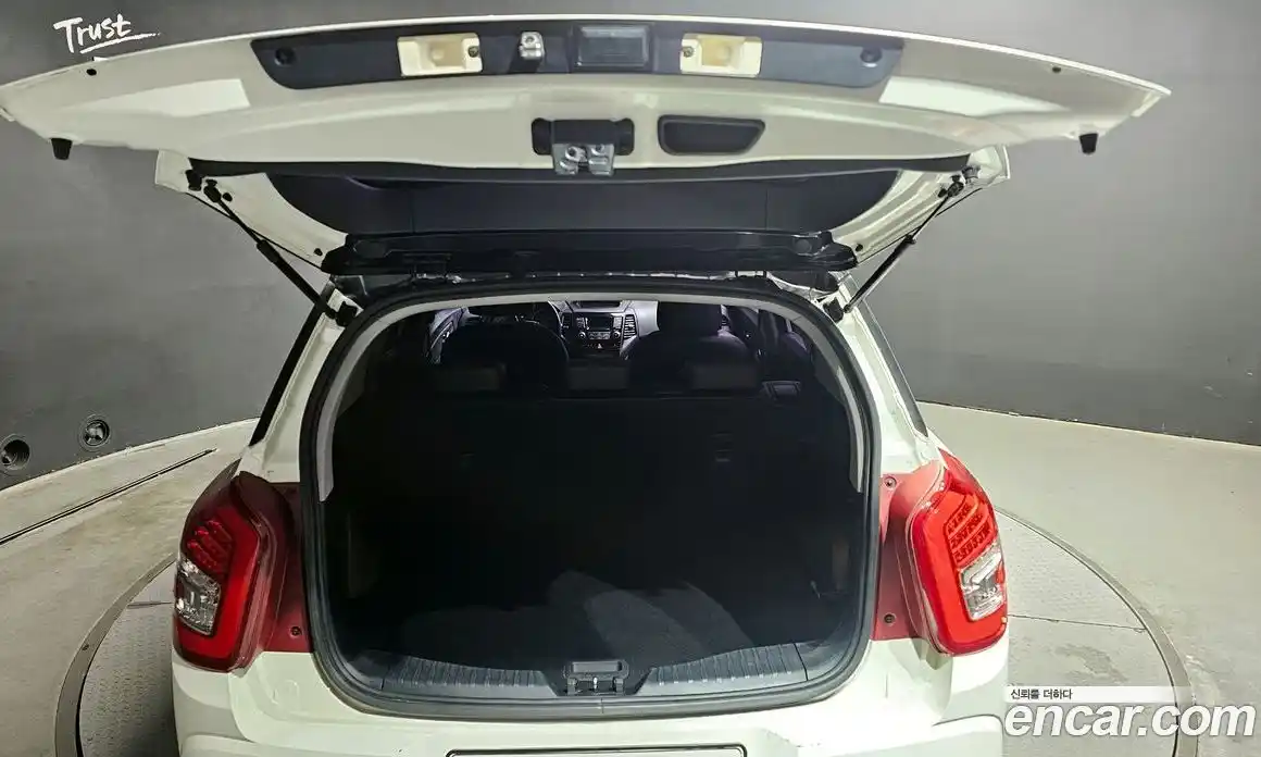 SsangYong TIBOLI 2016 1.6 Автомат в Москве № 1289413, фото 20