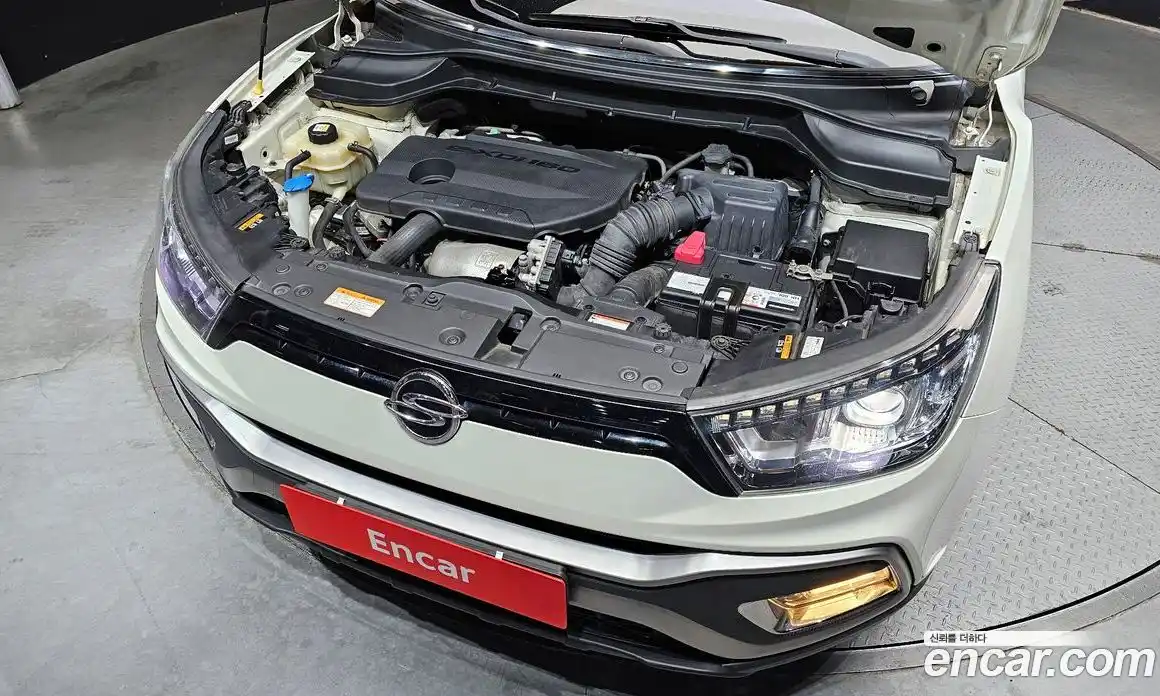 SsangYong TIBOLI 2016 1.6 Автомат в Москве № 1289413, фото 6