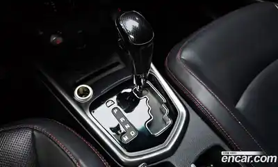 SsangYong TIBOLI 2016 1.6 Автомат в Москве № 1289413, миниатюра 9