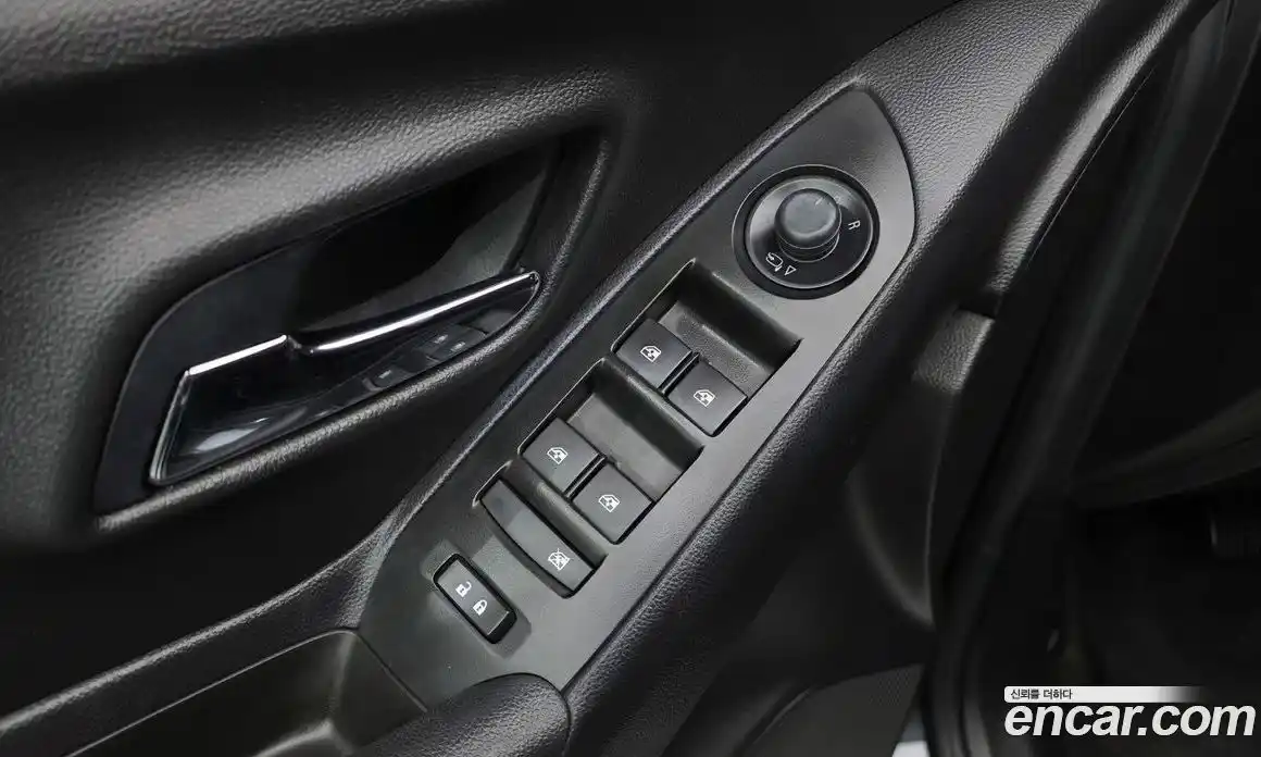 Chevrolet Trax 2017 1.6 Автомат в Москве № 1290005, фото 18