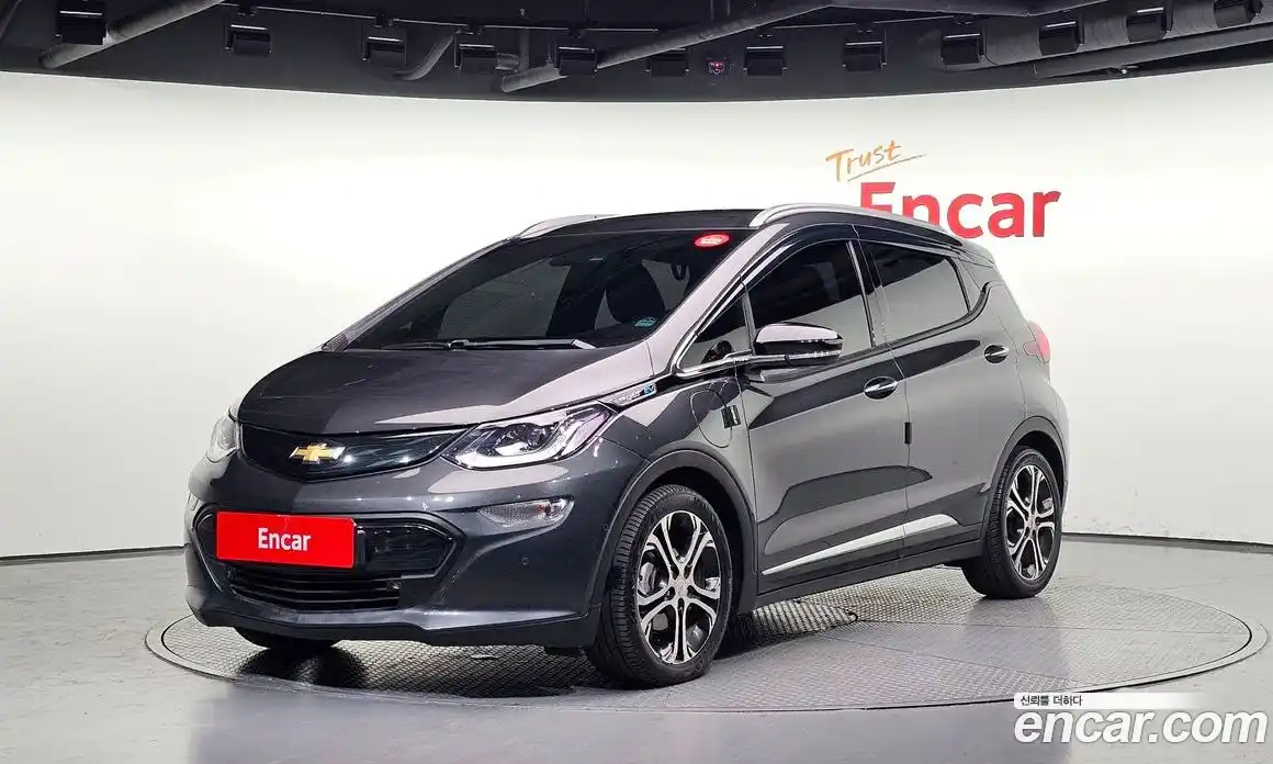 Chevrolet Bolt EV 2018 0.2 Автомат в Москве № 1290086, фото 1