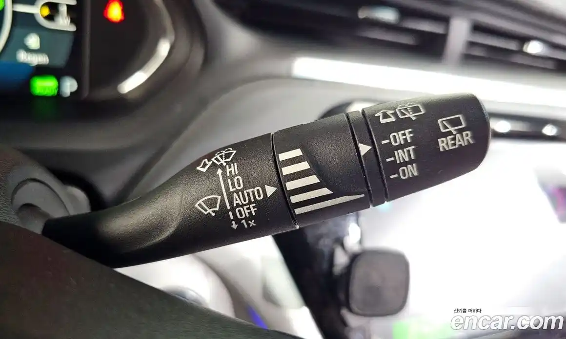 Chevrolet Bolt EV 2018 0.2 Автомат в Москве № 1290086, фото 18