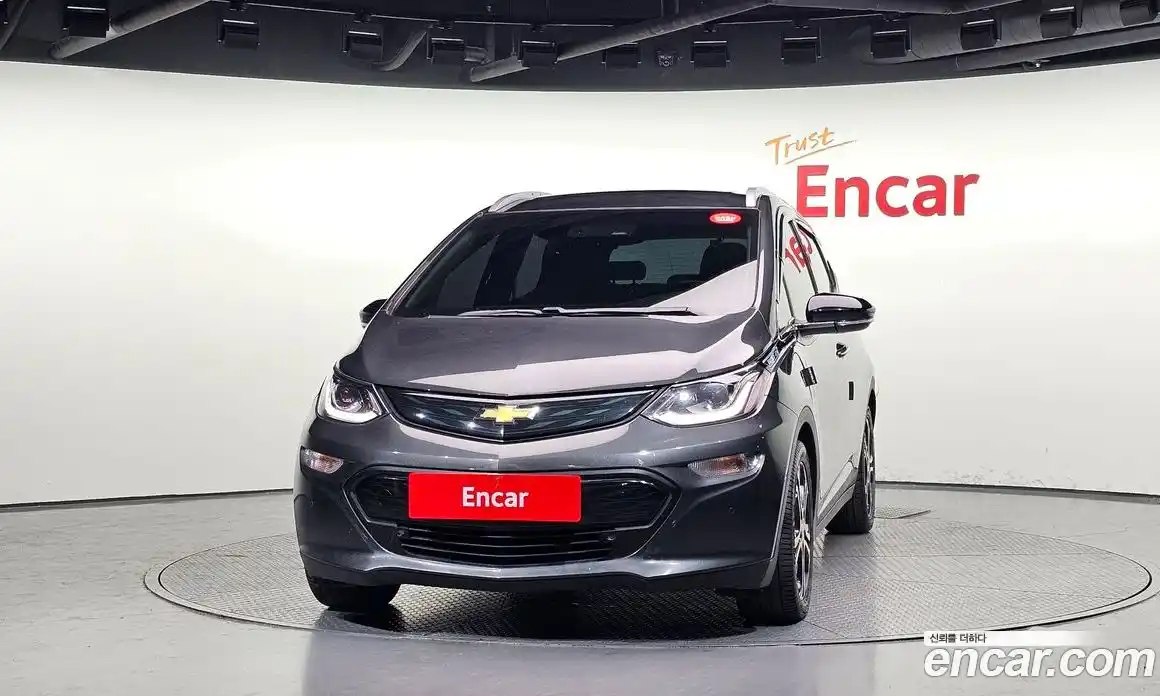 Chevrolet Bolt EV 2018 0.2 Автомат в Москве № 1290086, фото 3