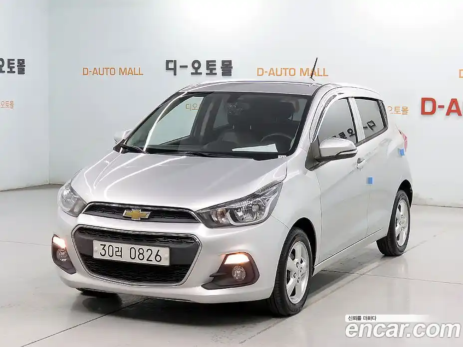 Chevrolet Spark 2016 1.0 Автомат в Москве № 1290197, фото 1