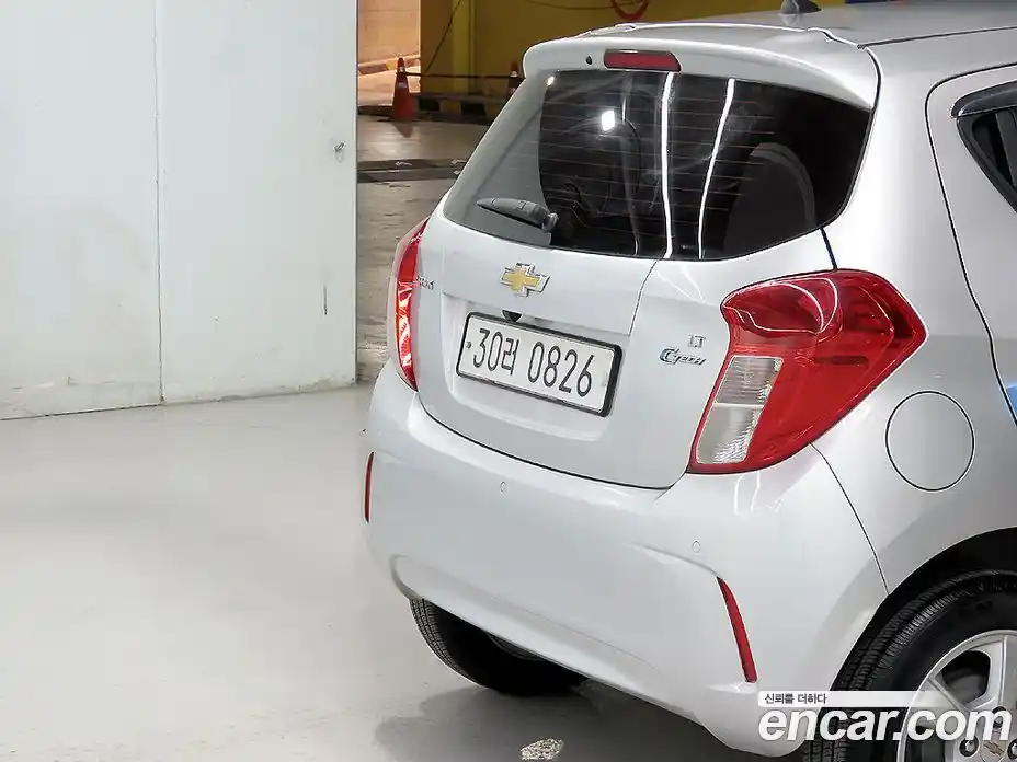 Chevrolet Spark 2016 1.0 Автомат в Москве № 1290197, фото 17