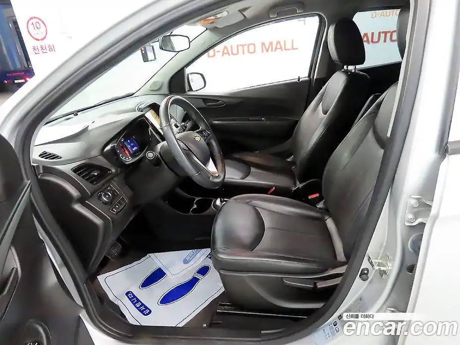 Chevrolet Spark 2016 1.0 Автомат в Москве № 1290197, фото 6