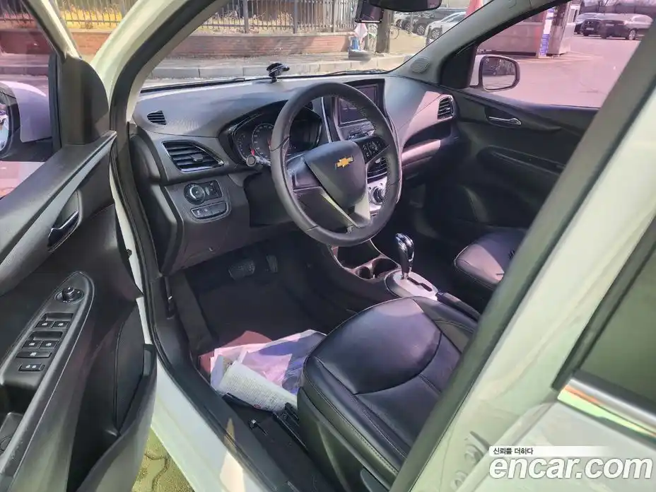 Chevrolet Spark 2016 1.0 Автомат в Москве № 1290229, фото 5