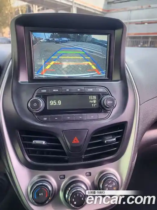 Chevrolet Spark 2016 1.0 Автомат в Москве № 1290229, фото 10