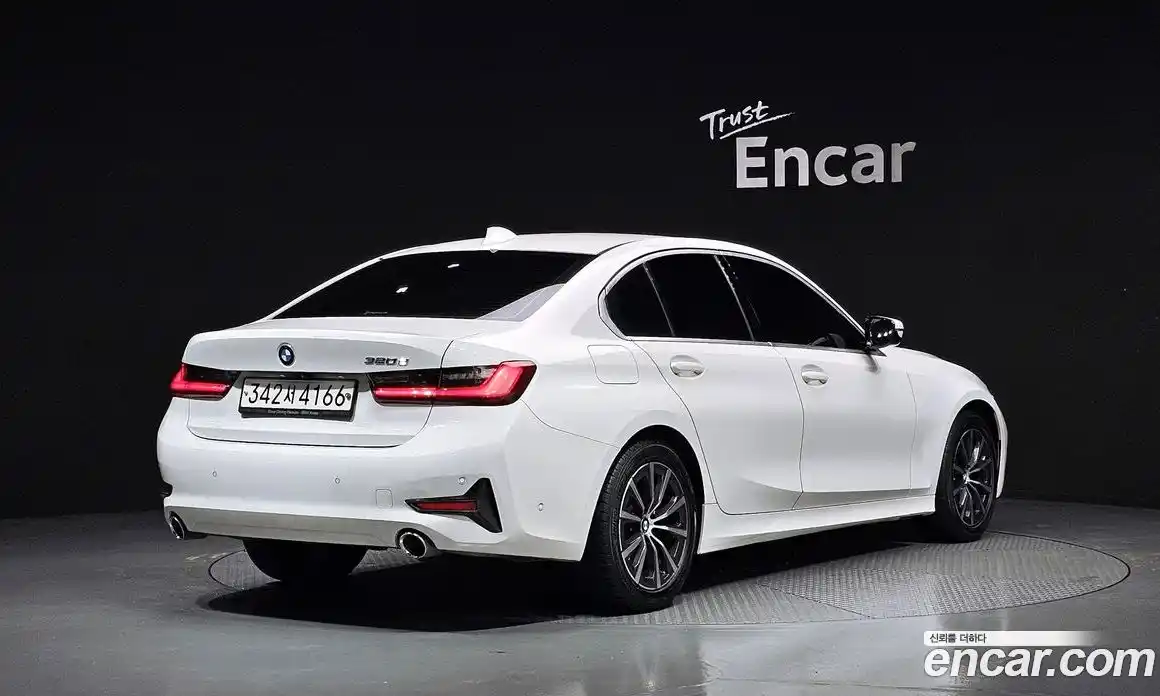 BMW 3-Series 2019 2.0 гидро в Москве № 1290842, фото 2