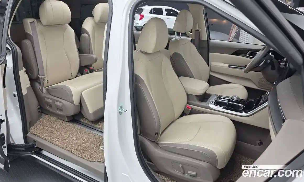 Kia Canival 2022 2.2 Автомат в Москве № 1290868, фото 12