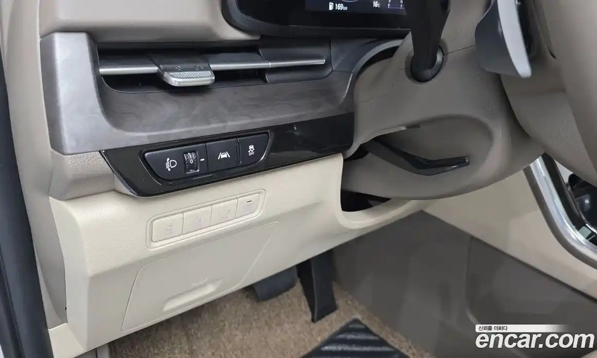 Kia Canival 2022 2.2 Автомат в Москве № 1290868, фото 15