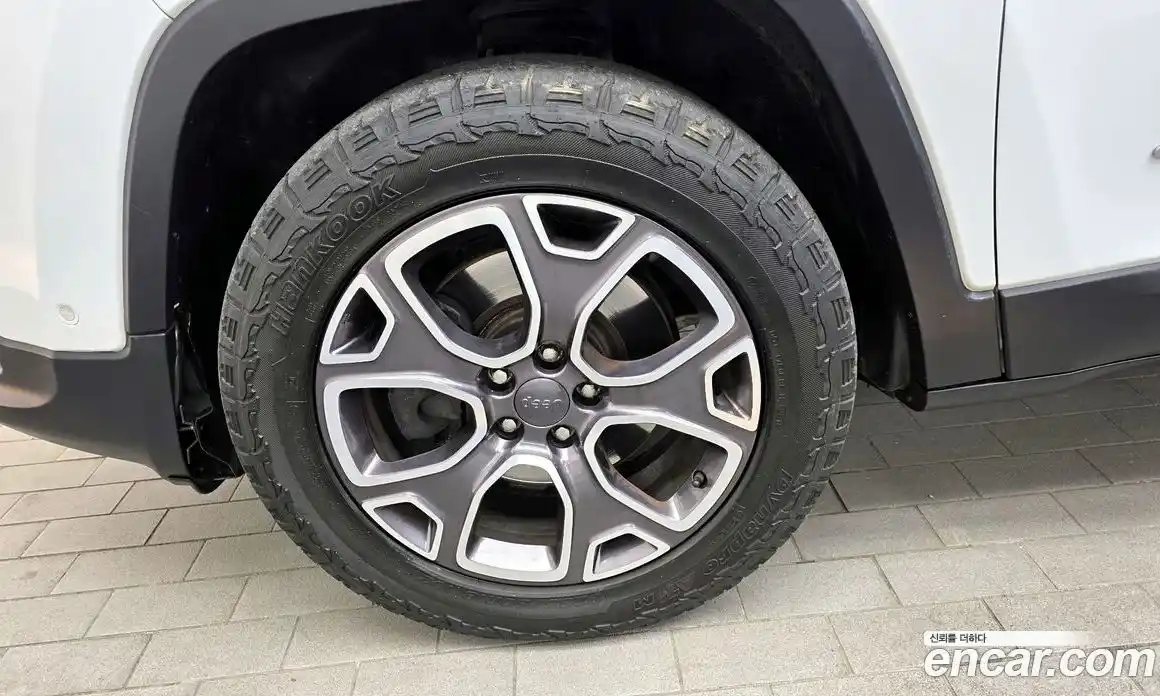 Jeep Cherokee 2015 2.0 гидро в Москве № 1291014, фото 5