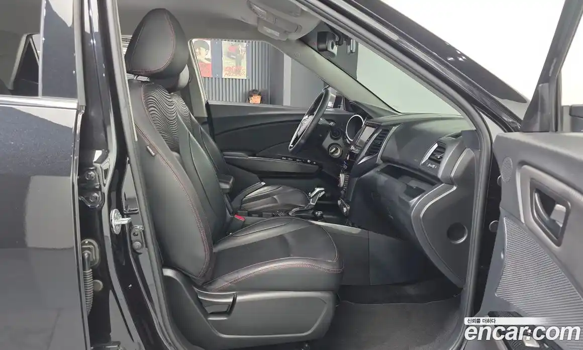 SsangYong TIBOLI 2018 1.6 Автомат в Москве № 1291181, фото 11