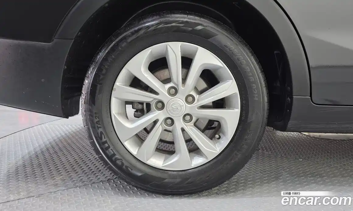 SsangYong TIBOLI 2018 1.6 Автомат в Москве № 1291181, фото 5