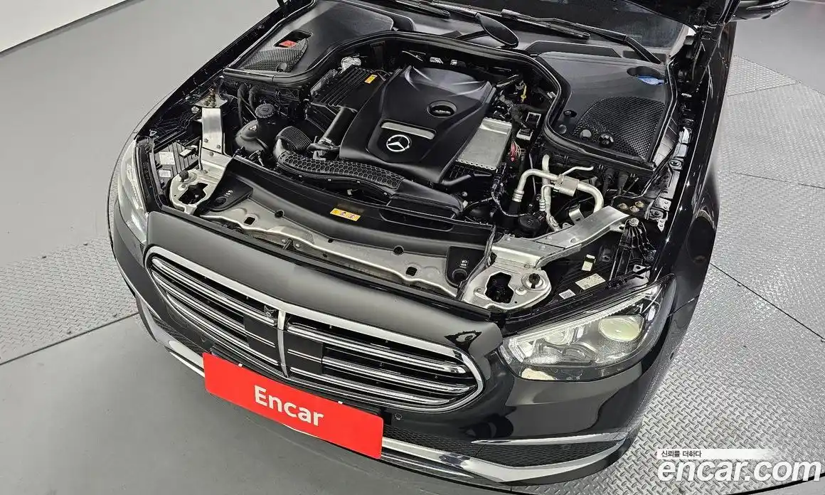 Mercedes-Benz E-Class 2022 2.0 гидро в Москве, фото 6