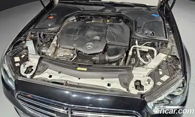 Mercedes-Benz E-Class 2021 1.9 гидро в Москве, миниатюра 6