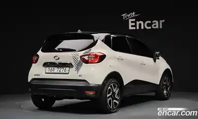 Renault QM3 2014 1.5 гидро в Москве № 1291428, миниатюра 2