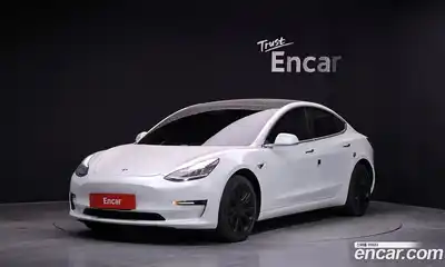 Tesla Model 3, 2020