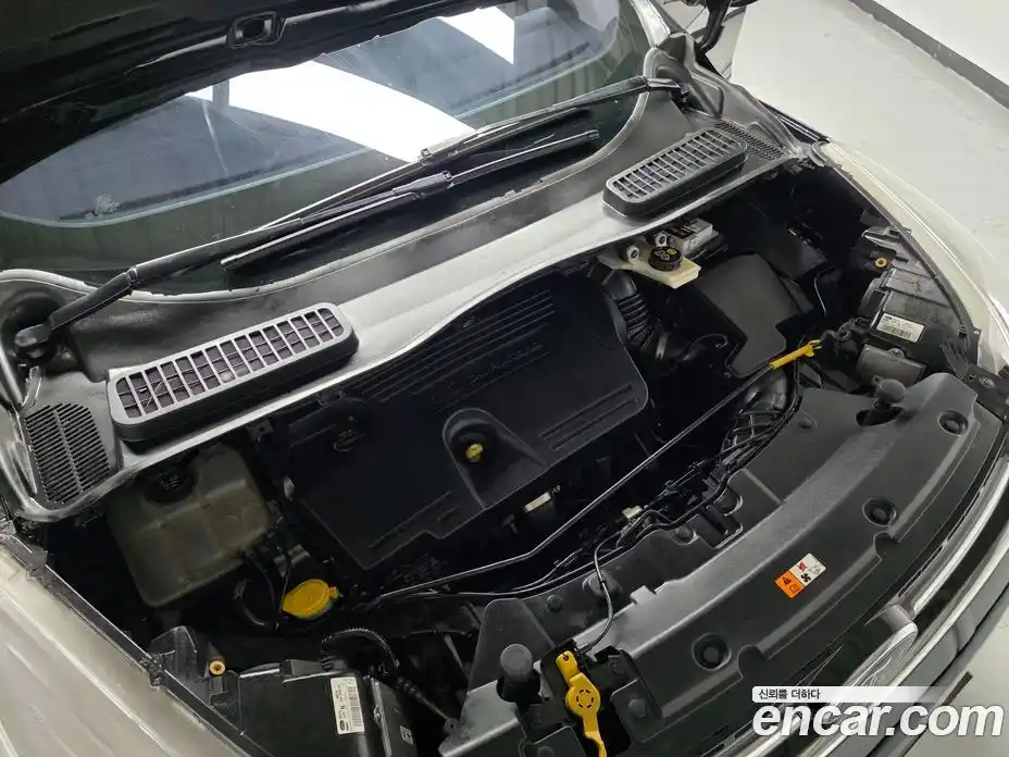 Ford Kuga 2016 2.0 гидро в Москве № 1294832, фото 9