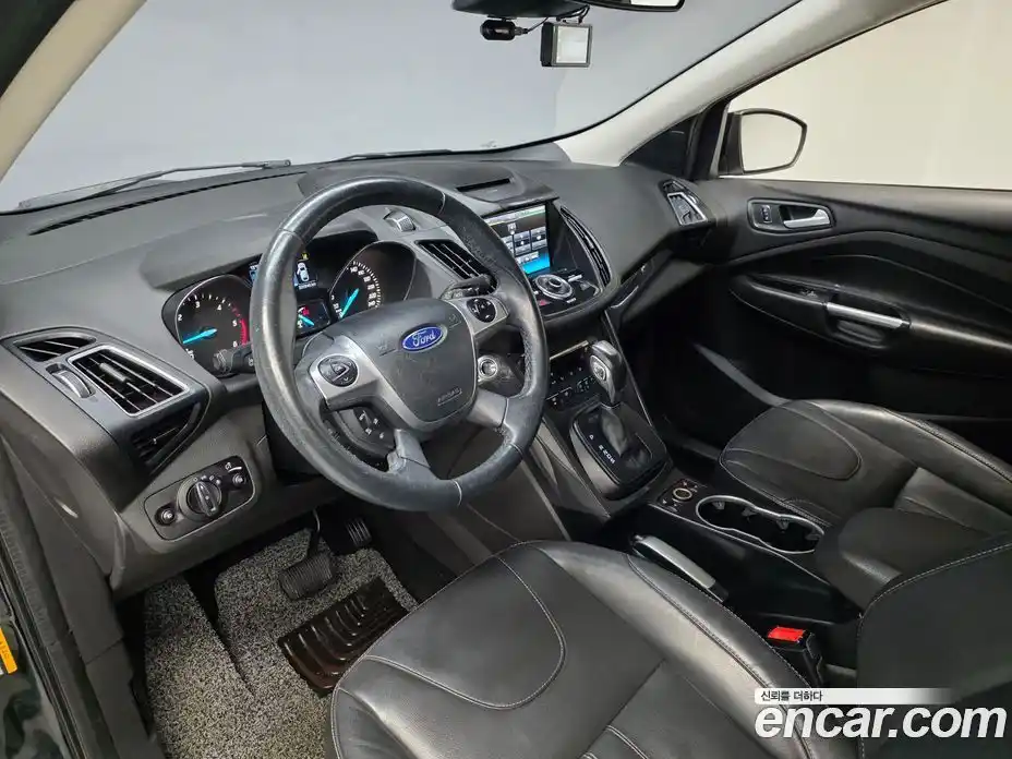 Ford Kuga 2016 2.0 гидро в Москве № 1294832, фото 10