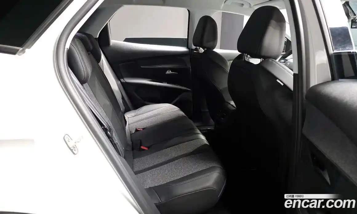 Peugeot 3008 2019 1.5 гидро в Москве № 1295135, фото 12