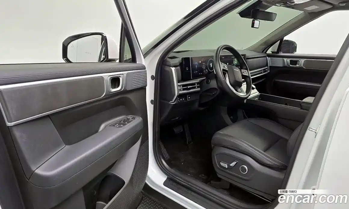 Hyundai Santa Fe 2023 2.5 гидро в Москве № 131048, фото 11