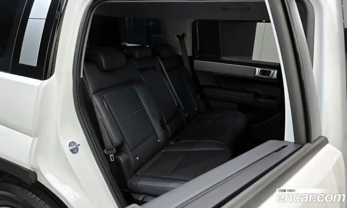Hyundai Santa Fe 2023 2.5 гидро в Москве № 131048, фото 13