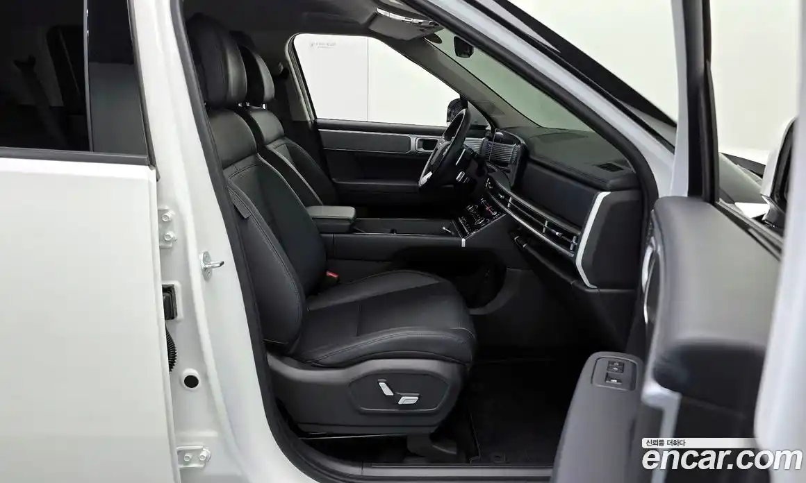 Hyundai Santa Fe 2023 2.5 гидро в Москве № 131048, фото 10