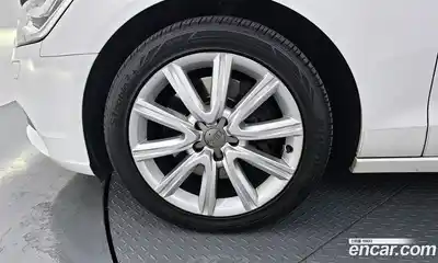 Audi A6 2012 3.0 гидро в Москве № 163562, миниатюра 5