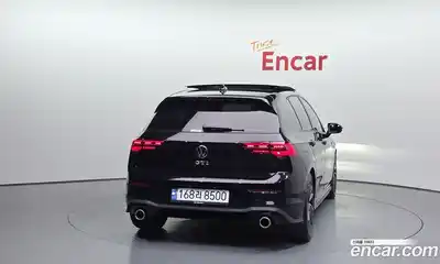 Volkswagen Golf 2023 2.0 гидро в Москве № 168416, миниатюра 4