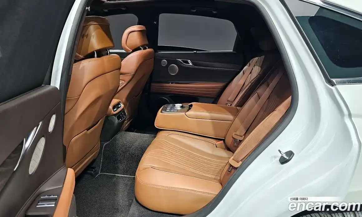 Genesis G80 2023 2.5 гидро в Москве, фото 12