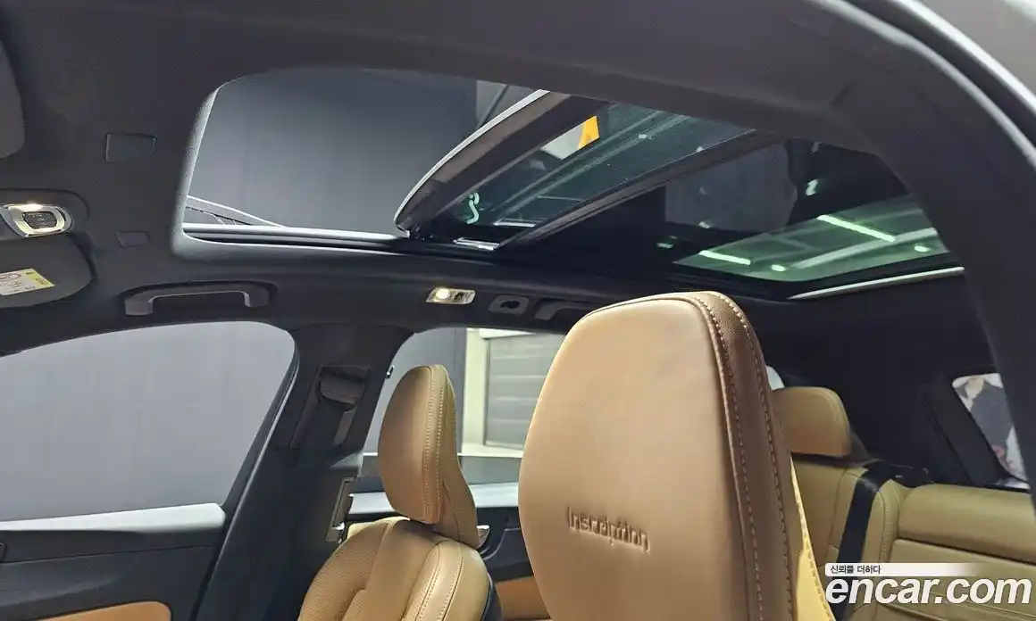 Volvo XC60 2019 2.0 гидро в Москве № 230609, фото 19