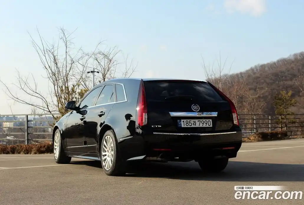 Cadillac CTS 2010 3.0 гидро в Москве № 256550, фото 2