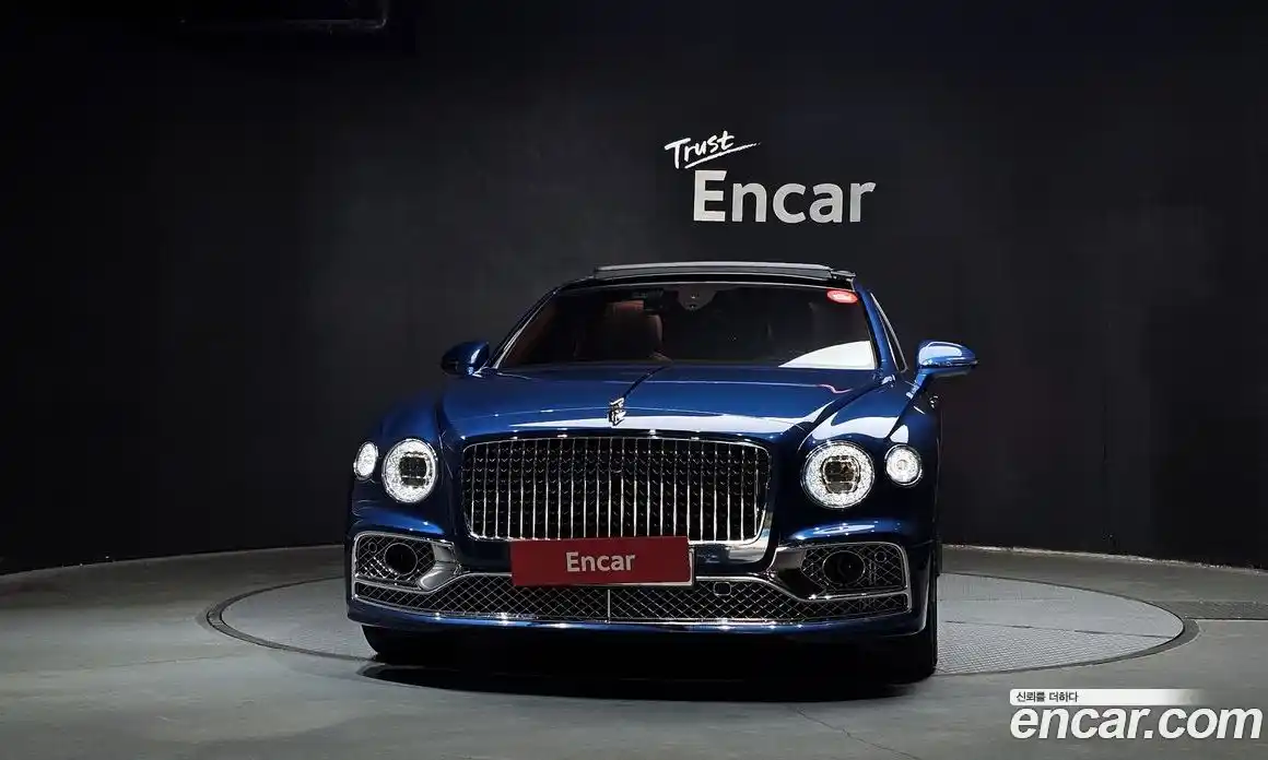 Bentley Flying Spur 2023 4.0 гидро в Москве № 256693, фото 3