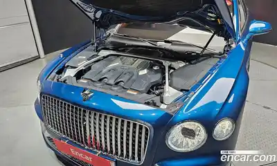 Bentley Flying Spur 2023 4.0 гидро в Москве № 256693, миниатюра 6
