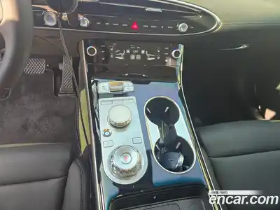 Genesis GV70 2025 2.5 гидро в Москве № 27326, миниатюра 9