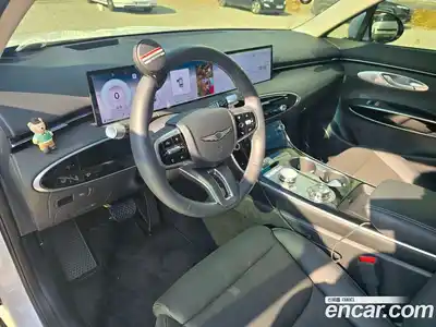 Genesis GV70 2025 2.5 гидро в Москве № 27326, миниатюра 10