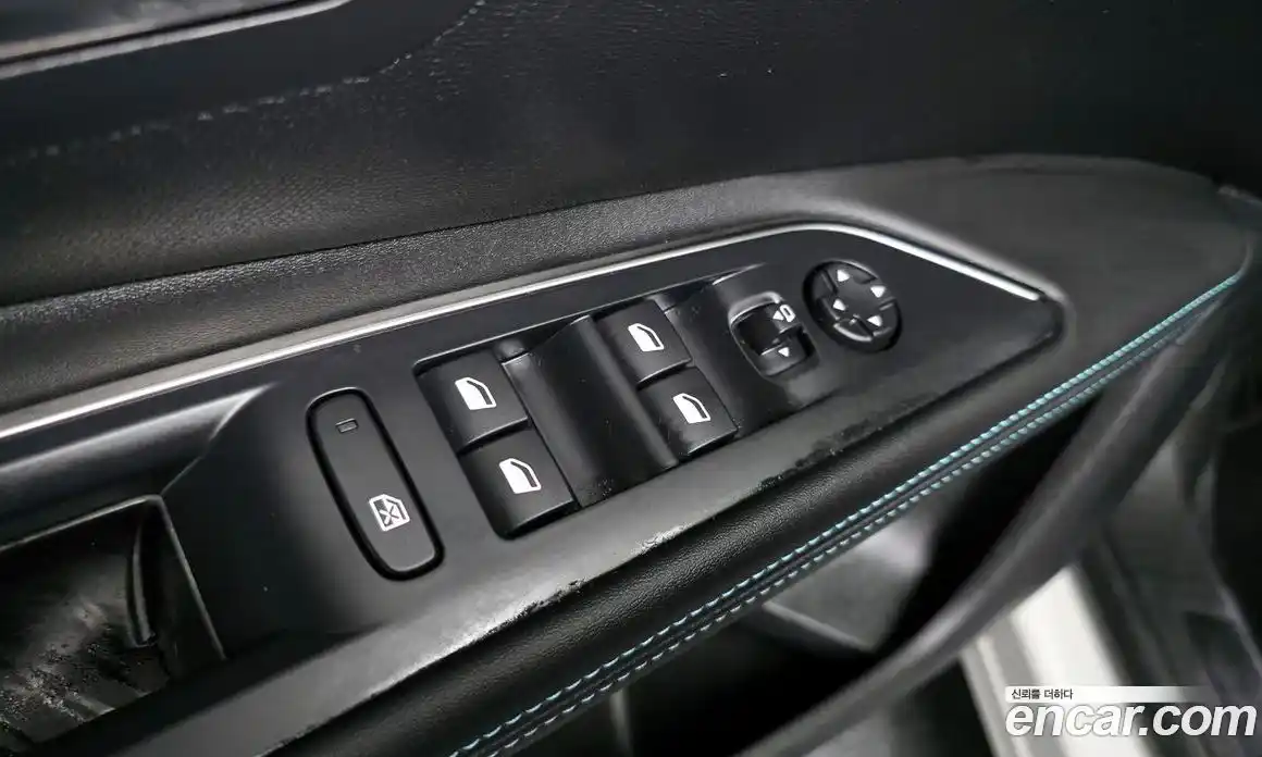 Peugeot 5008 2024 1.2 гидро в Москве № 284301, фото 14