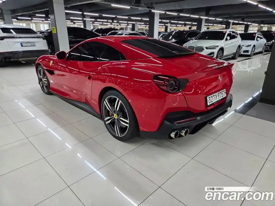 Ferrari Portofino 2018 3.9 гидро в Москве № 306169, фото 2