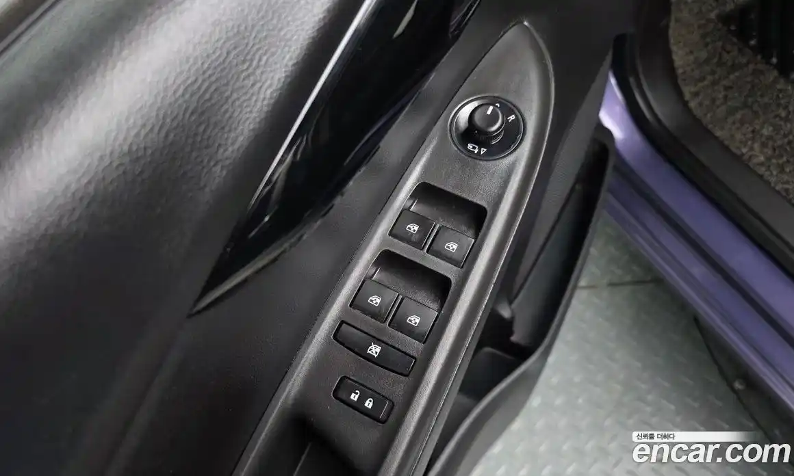 Chevrolet Spark 2015 1.0 гидро в Москве, фото 18