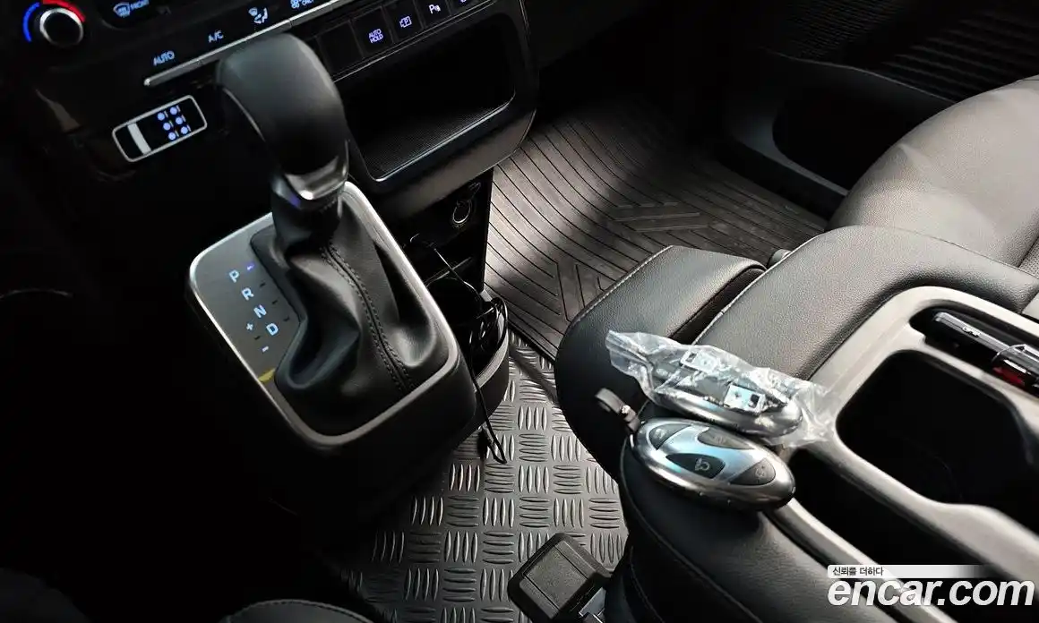 Hyundai Staria 2026 1.6 гидро в Москве № 1244426, фото 9