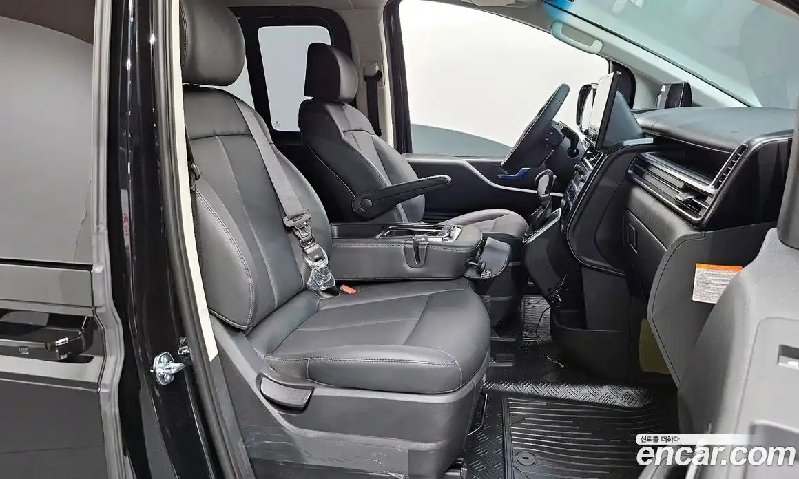 Hyundai Staria 2026 1.6 гидро в Москве № 1244426, фото 10